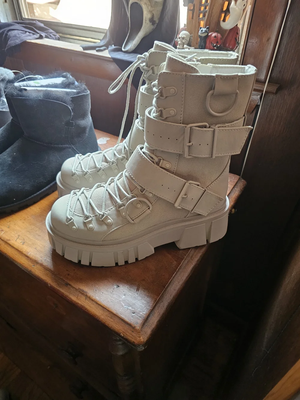 Dollskill x Club Exx Tan Traitor Boots